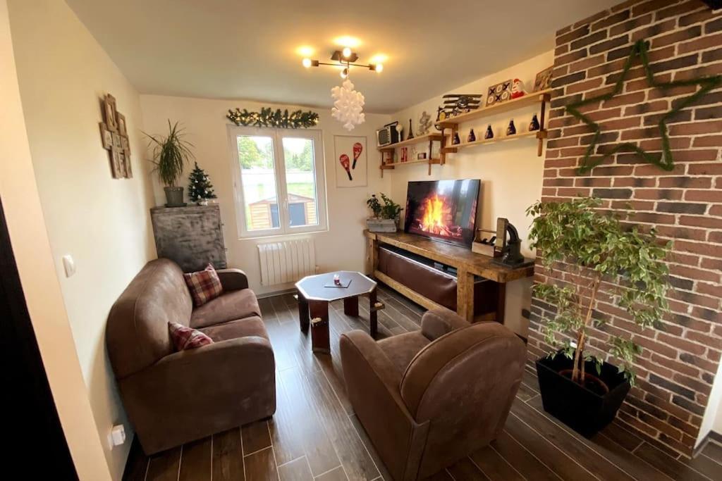 Vila La Maison Sous Charmois Verdun-sur-Meuse Exteriér fotografie